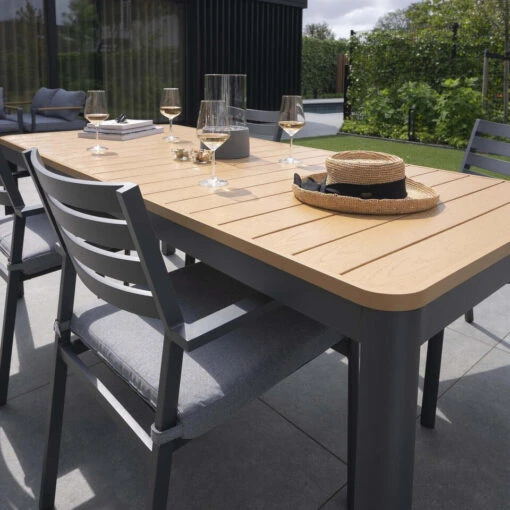 Giga Meubel Tuintafel Polywood 200cm - Aluminium Onderstel - Tafel Brent -Tuinstoelen Verkoop fcc0a429bea14351a7e26c617a35cd2c